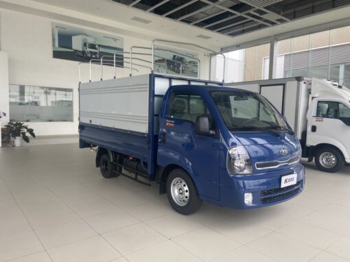 KIA K200 THÙNG MUI BẠT 3 BỬNG TẢI 1.9 TẤN