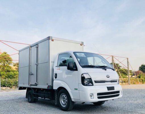 KIA K200 THÙNG KÍN 1.9 TẤN