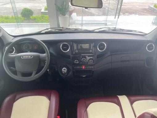 IVECO DAILY 16 CHỖ - Ảnh 7